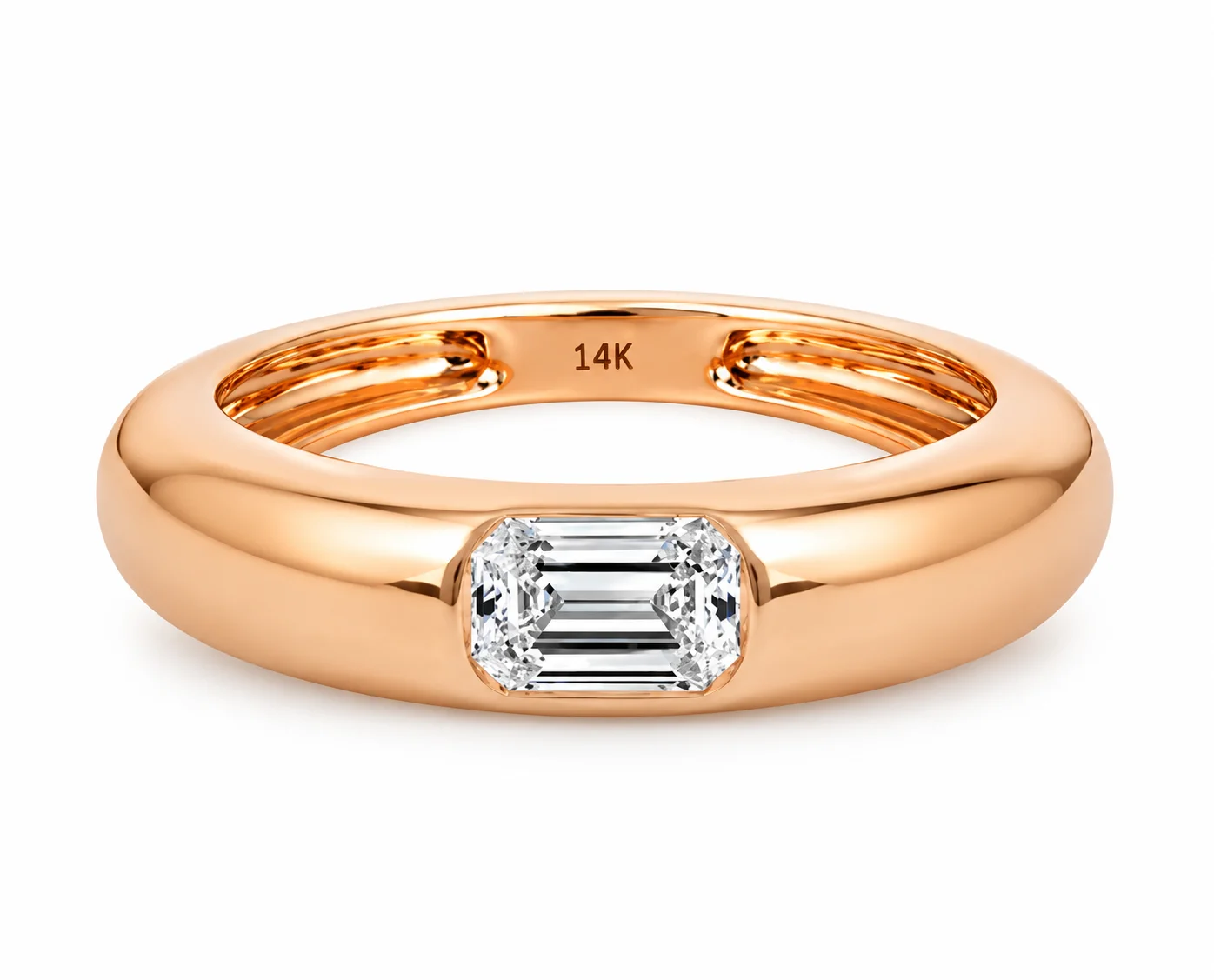 Rose Gold Ring with Emerald-Cut Diamond